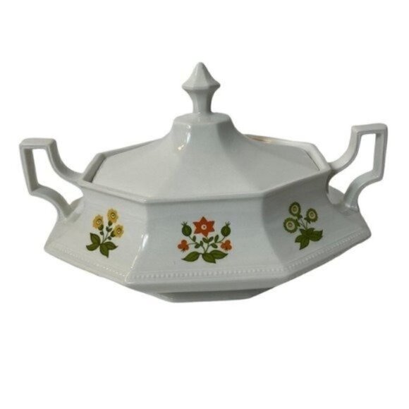 Heritage Posy By Johnson Brothers Covered Vegetable Dish With Handles England - Picture 3 of 14